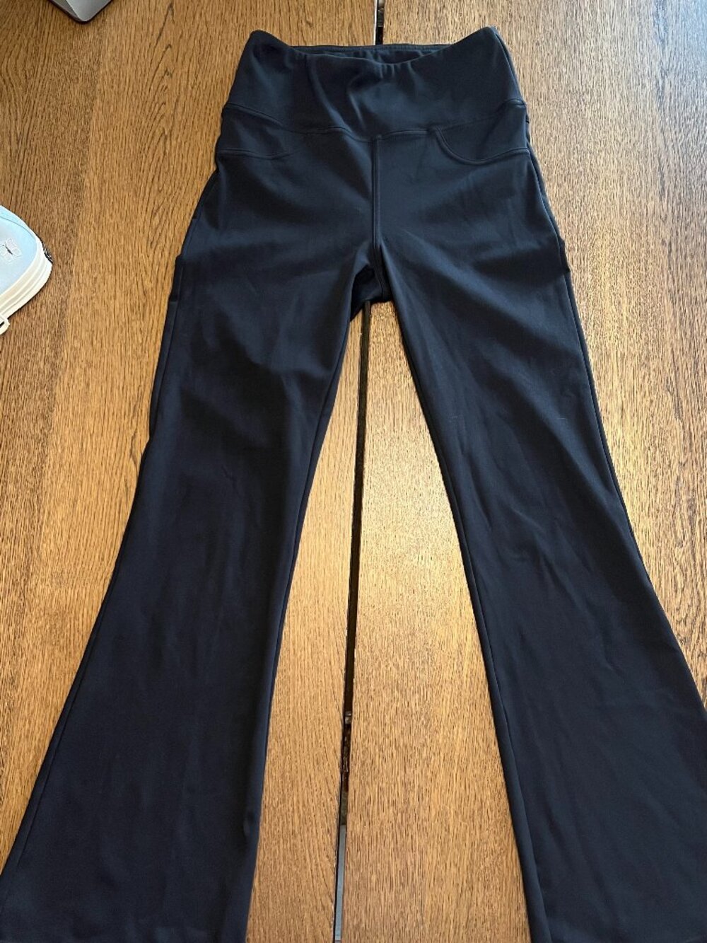 Halara DayStretch Black Flare Yoga Pants XS Petite High Waisted